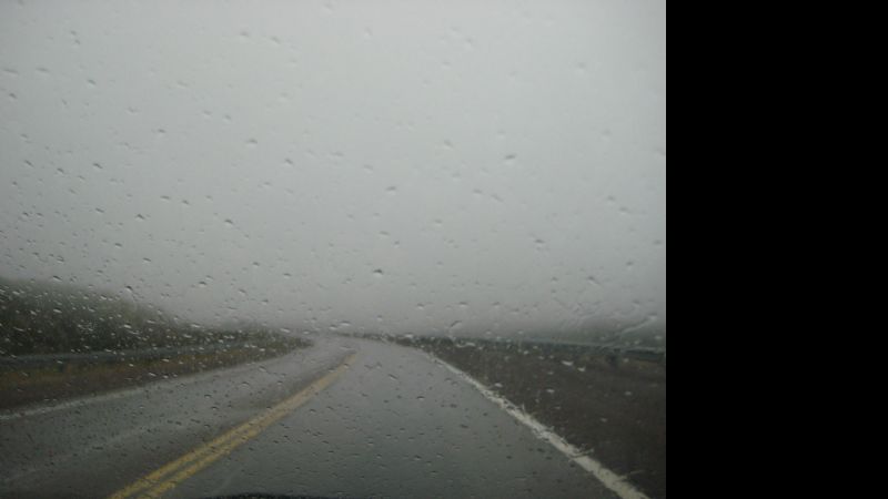 Ruta 40: Transitar con precaución por presencia de material aluvional en badenes