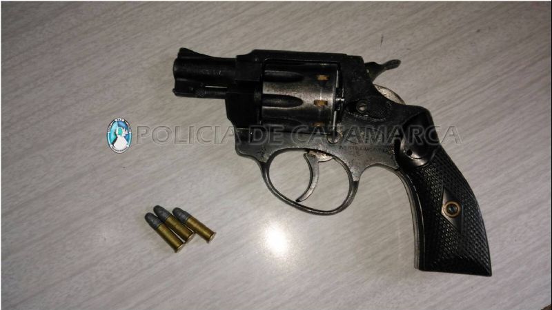 Secuestran un revolver en Belén