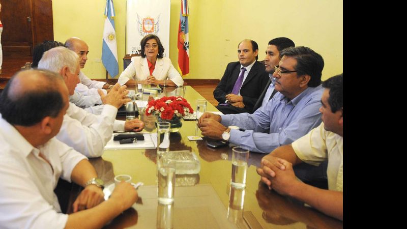 El Foro de Intendentes Radicales comprometió su apoyo a la Gobernadora