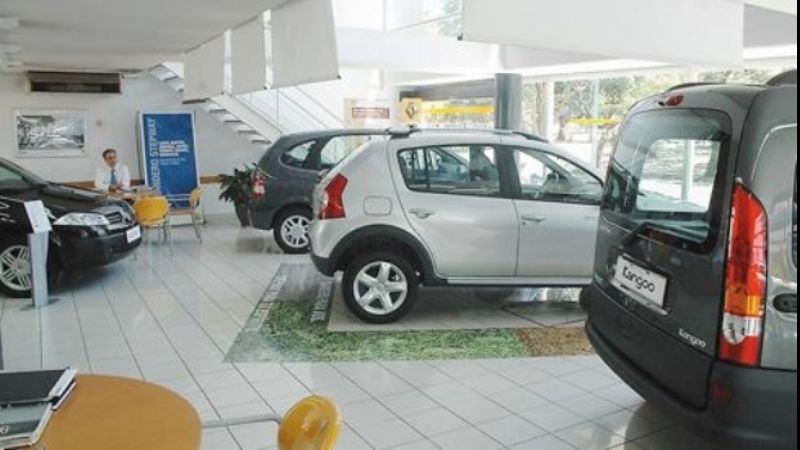 El Gobierno busca abaratar los créditos para la compra de 0 km