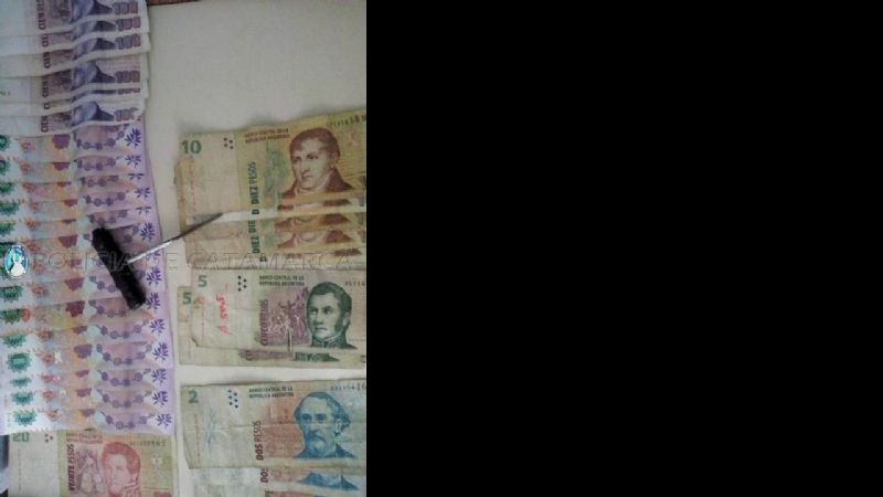 Dos adolescentes demorados por el robo de una moto