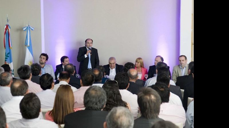 Jornada de trabajo con los intendentes