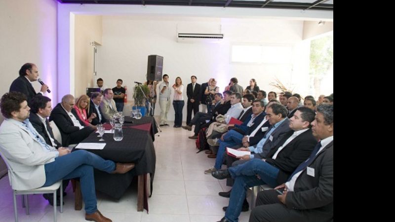 Jornada de trabajo con los intendentes