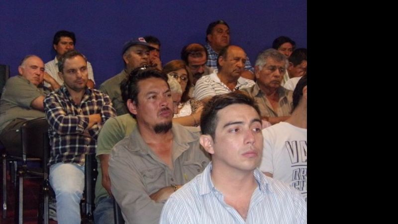 Longo: “Vargiu vino solo a armar un quilombo”