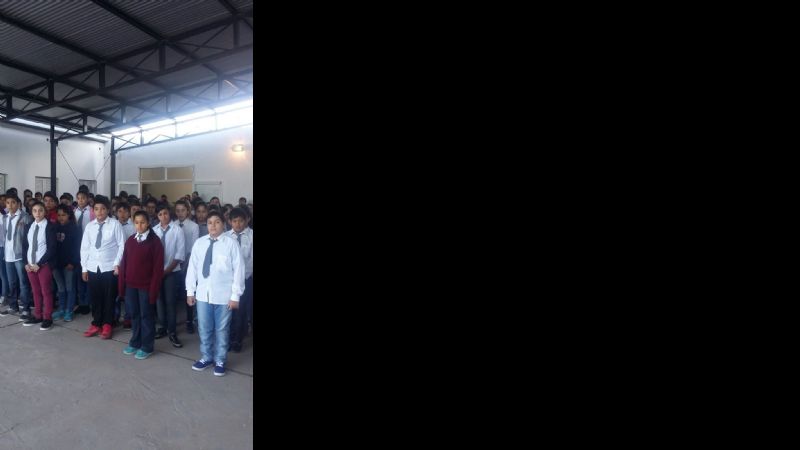 Inicio de ciclo lectivo en una escuela de Pomán