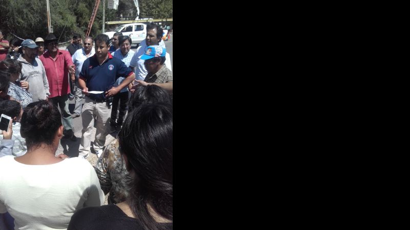 Con la firma de un acta acuerdo, los vecinos levantaron el corte