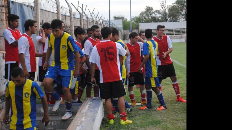 La Villa ganó por el oportunismo de Sigampa y Chazarreta, y la seguridad Cangi