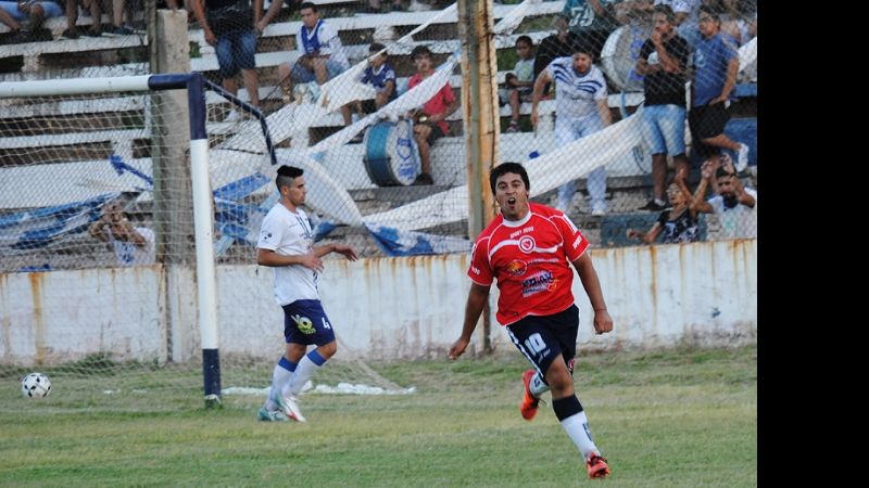 El “Diablo” goleó a Esquiú, y el “Sagrado cayó en Andalgalá
