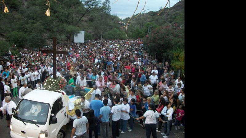Con la Peregrinación del Pueblo de Dios, comienza la Semana Santa en Catamarca