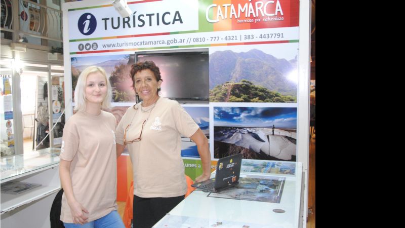 Una joven alemana se capacita en Catamarca