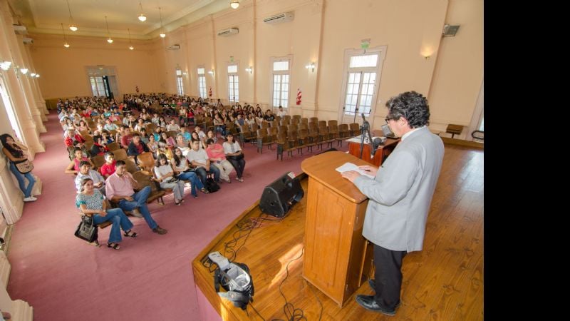 La FACEN recibió a los ingresantes 2016