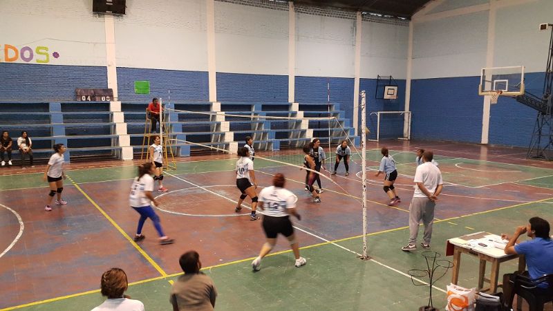 Ya se juega a Liga Regional de Voley en Santa María