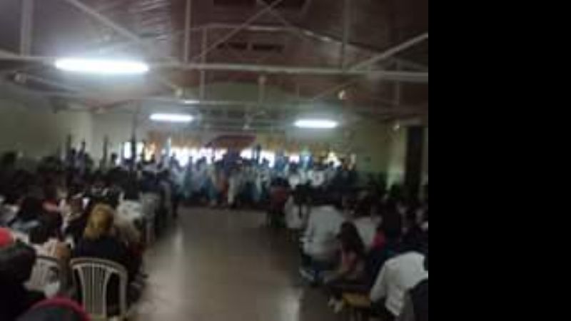 “Les pido a los padres acompañamiento hacia los alumnos”