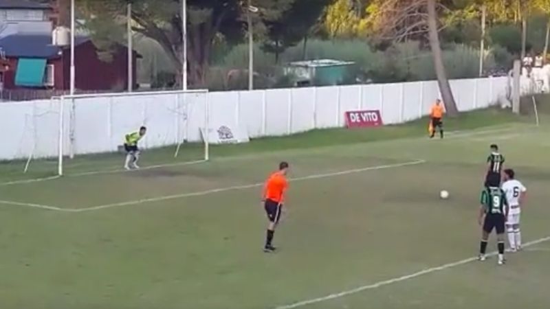 En el Federal C, imitaron a Messi y Suárez