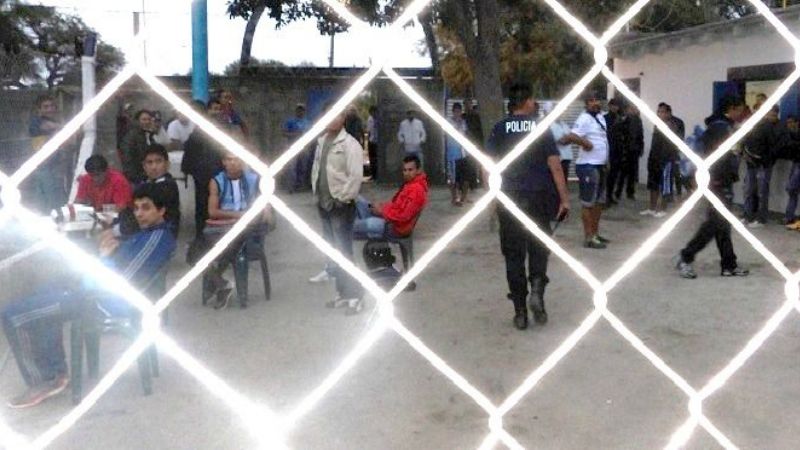 En Saujil hubo incidentes con otra exagerada reacción de la Policía