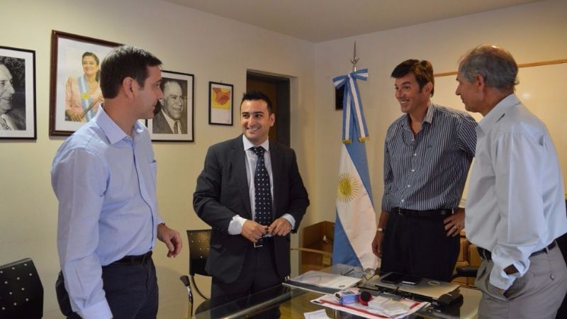 Licitación de obra para la instalación de una antena de telefonía celular