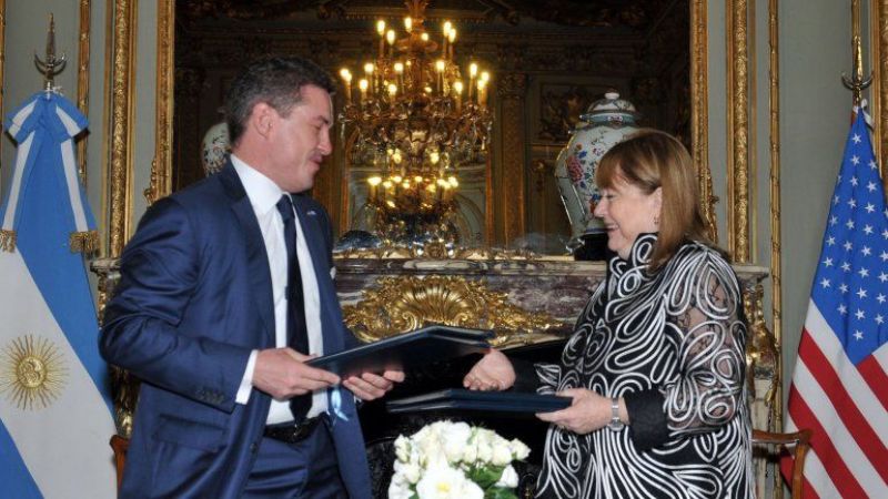 Los 4 acuerdos firmados con EE.UU.