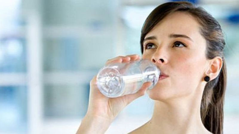 Mitos y verdades sobre el consumo del agua