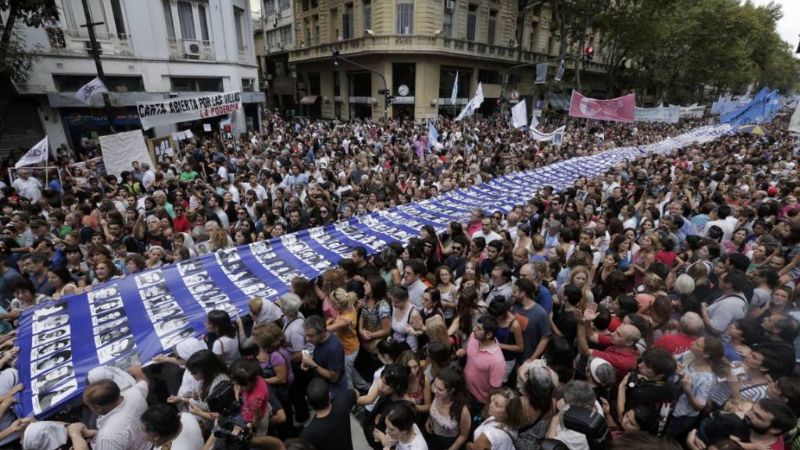 Consigna de la Memoria: "Sin derechos no hay democracia"