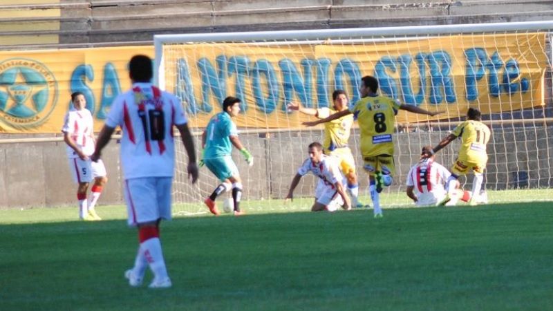 El escolta Villa Cubas ante el líder Policial; más clásico que nunca