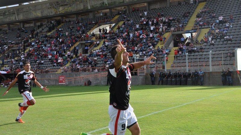 A Villa Cubas le salió todo: 3; y a Policial, nada: 0