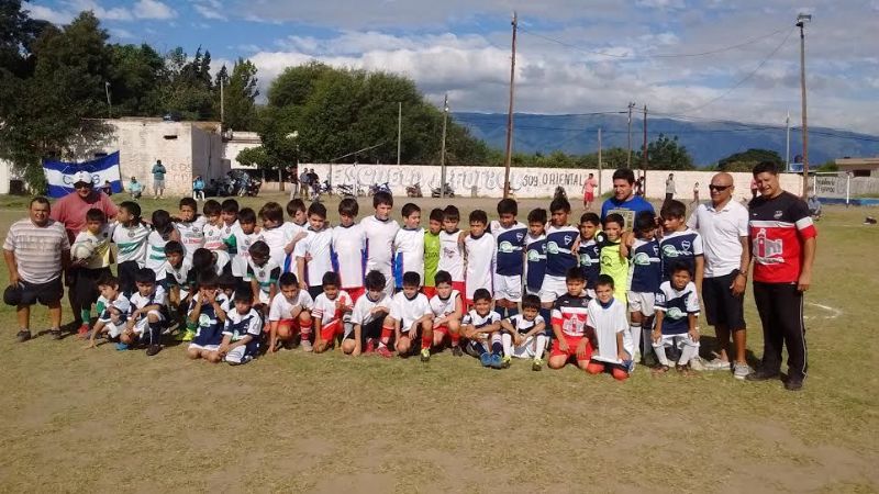 Sumalao “sopló las 90 velitas” con La Carrera y Los Sureños