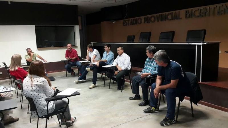 Reunión de Rendimiento Deportivo con instituciones