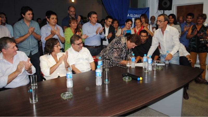 Lucía instó “a hacer mucho ruido” en convocatoria a congresos del PJ