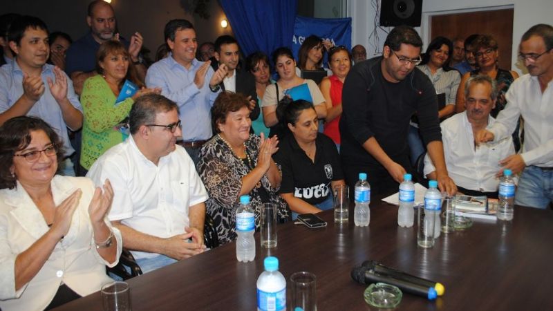 Lucía instó “a hacer mucho ruido” en convocatoria a congresos del PJ