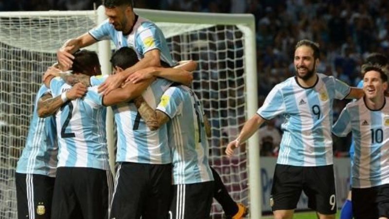 Argentina ganó y se afianzó en puestos de clasificación ante Bolivia
