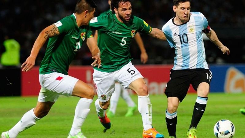 Argentina ganó y se afianzó en puestos de clasificación ante Bolivia