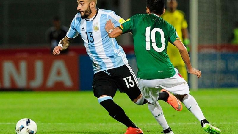 Argentina ganó y se afianzó en puestos de clasificación ante Bolivia