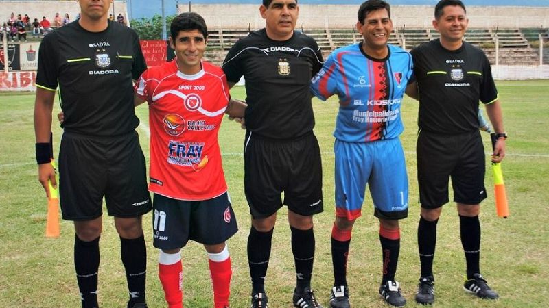 “Sagrados” y “Diablos” por el pase a 4tos., el sábado, a las 16.30 hs.