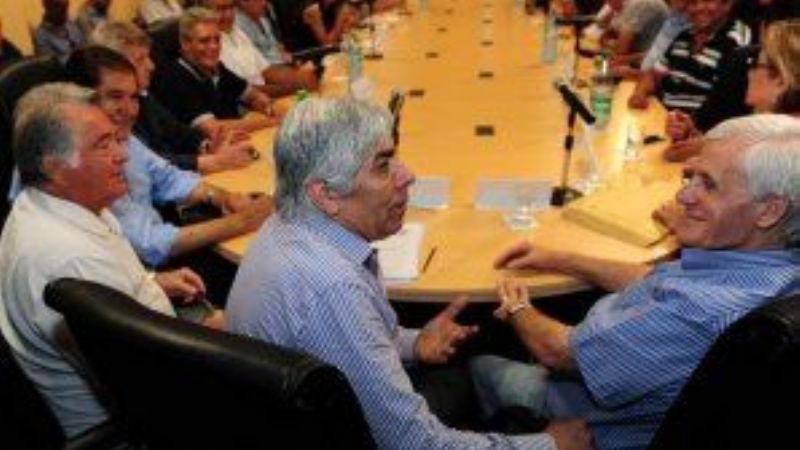 Diputados recibieron a referentes de las tres CGT