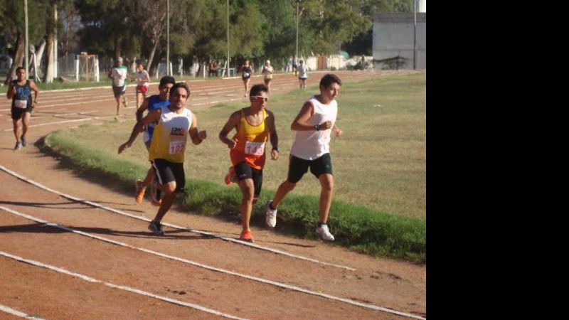 Buen arranque de la 1ra.de pista y campo de ASOCAT y Obreros