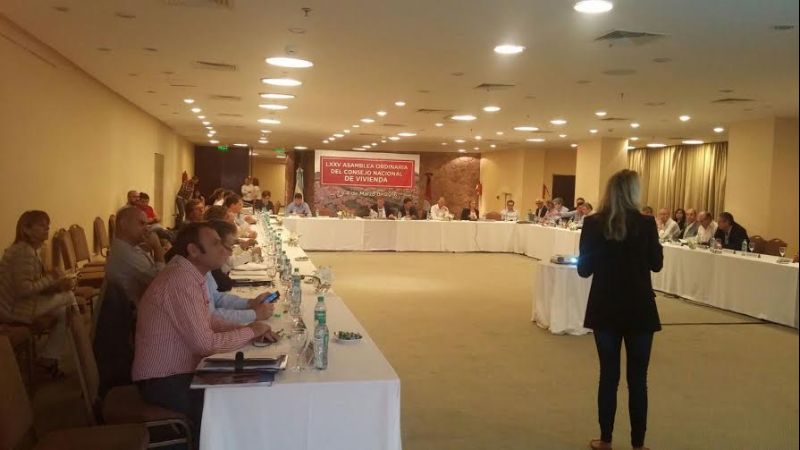 López Rodríguez en la Asamblea del Consejo Nacional de la Vivienda