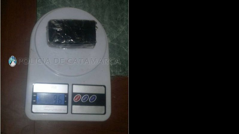 En procedimientos anti drogas, secuestran un kilo de marihuana