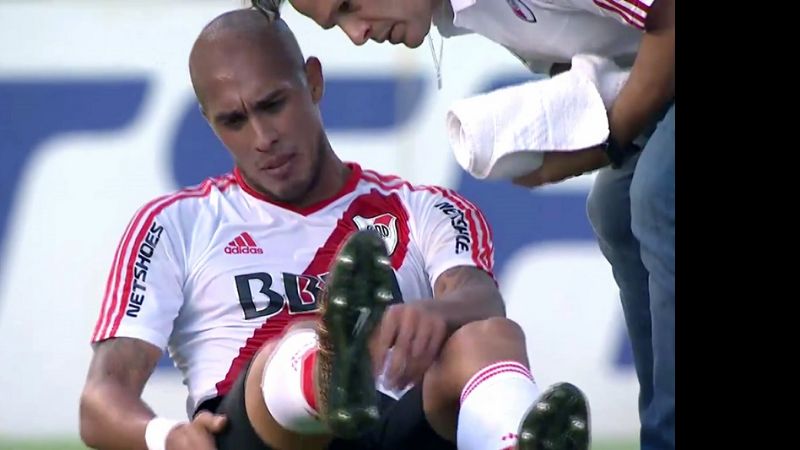 Confirman el desgarro de Maidana, que se perderá al menos cinco partidos