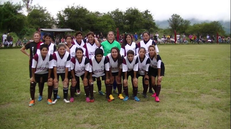 El Rodeo en 2da. y Maxi, El Bolsón en Única y Los Castillo en Damas
