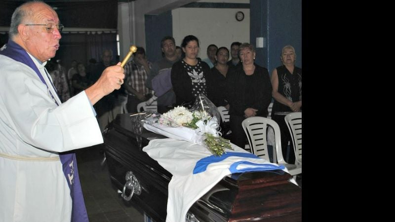 Emotiva despedida al “Coyoyo” Vega en la sede de Vélez