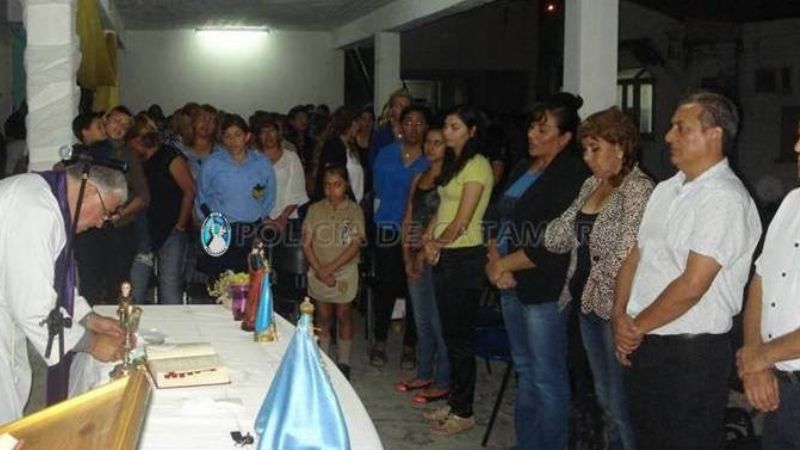 La Institución Policial, agasajó a las mujeres en su día