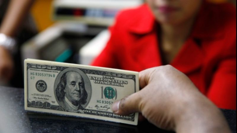 Estudian flexibilizar límite de u$s 300 para ingresar compras del exterior