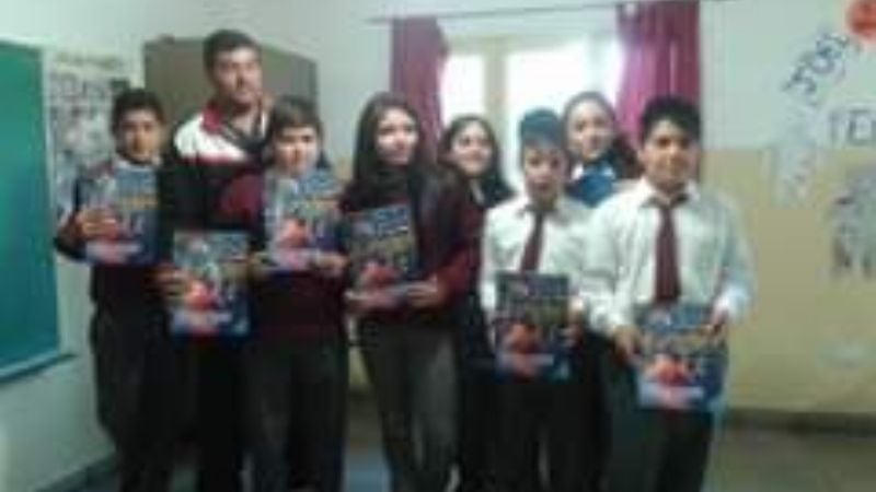 Entrega de estudios médicos a estudiantes