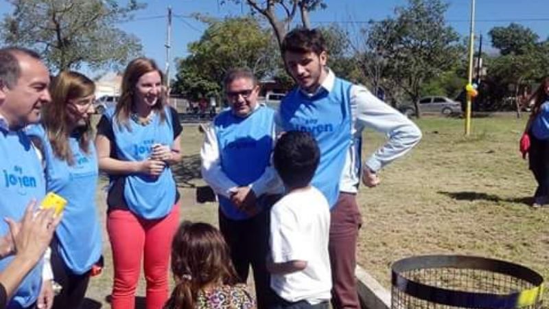 Jalil junto a la “Petu” Castillo y Capdevilla