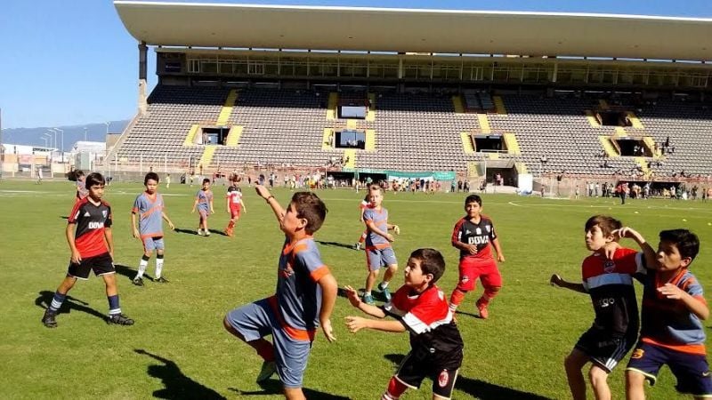 Se lanzó la Liga Amistad de Escuelas de Fútbol 2016