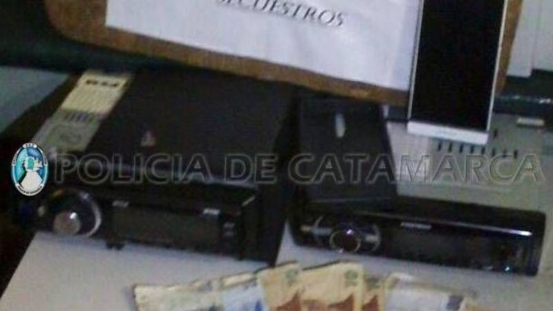 Recuperan elementos robados y aprehenden a un joven