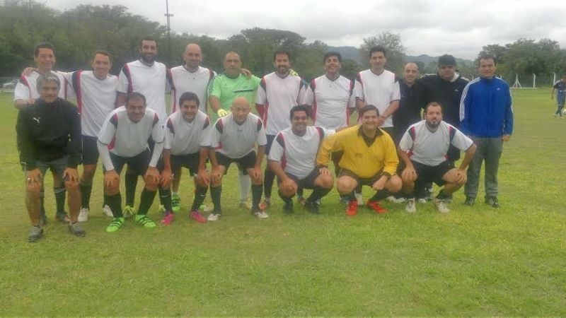 Los Abogados “Z” vencieron a Agrónomos y arriman en Única