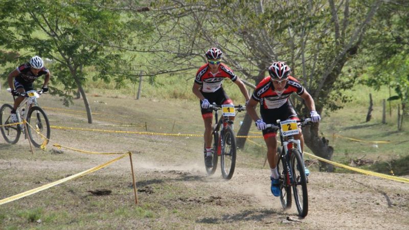 El portorriqueño Morales ganó el Eliminator, con “Lucho” Martínez 3ro.