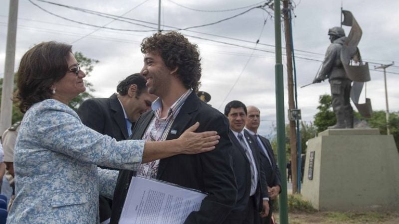 Emotivo homenaje a los héroes de Malvinas