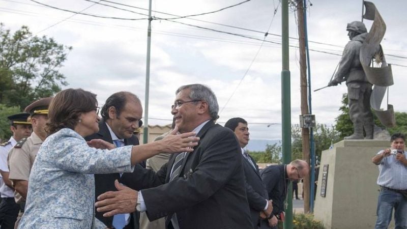 Emotivo homenaje a los héroes de Malvinas